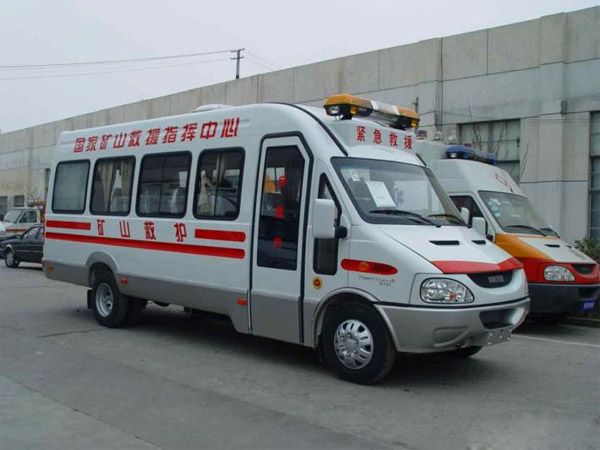 一篇文章為您理清流動醫(yī)療車和救護(hù)車的關(guān)系01